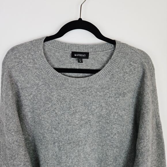 Express Womens Size Medium Gray Wool Blend Pullover Sweater Fuzzy Super Soft - Picture 4 of 9